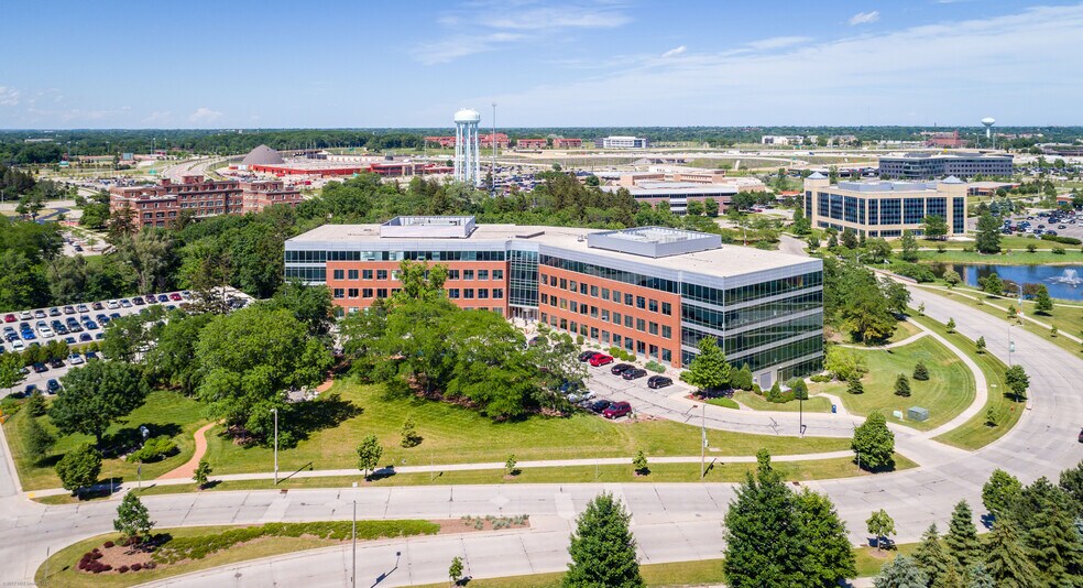 More Photos Of 10700 W Research Dr, Milwaukee Office For Lease