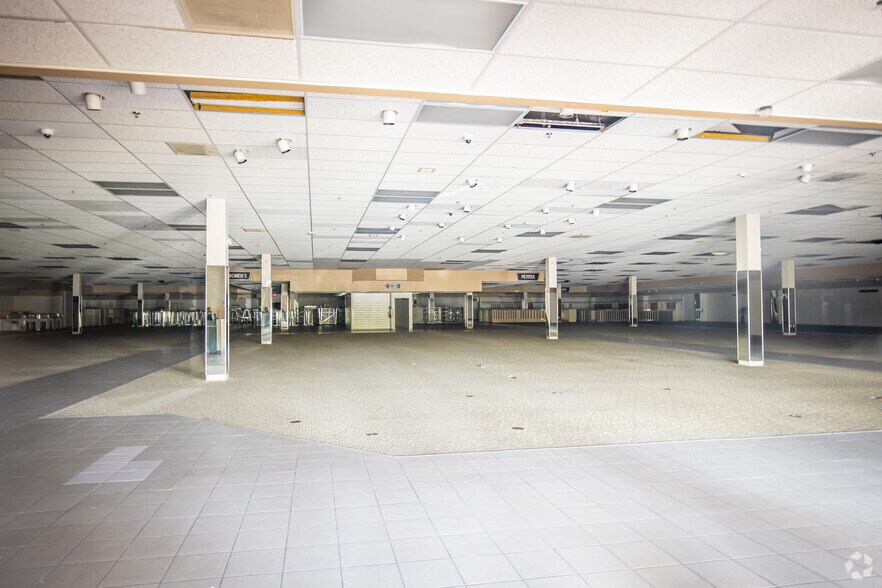 More Photos Of 5524-5986 Flamingo Rd, Cooper City Unknown For Lease