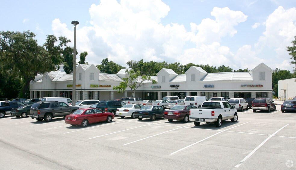 More Photos Of 1305 N Orange Ave, Green Cove Springs Unknown For Lease