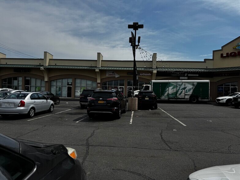 More Photos Of 2220 Forest Ave, Staten Island Freestanding For Sale