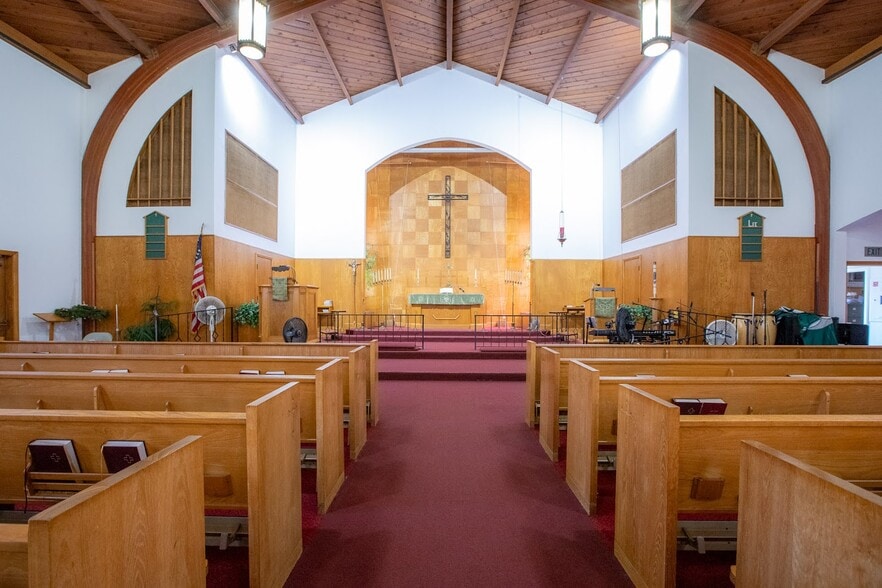 More Photos Of 6698 Orange Ave, Long Beach Religious Facility For Sale