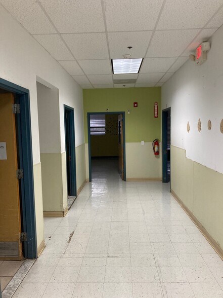 More Photos Of 1148-1150 Springfield Ave, Irvington Medical For Lease