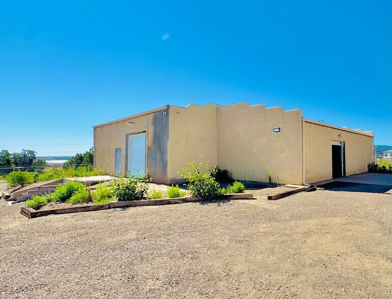 More Photos Of 36730 Democracy Dr, Trinidad Warehouse For Lease