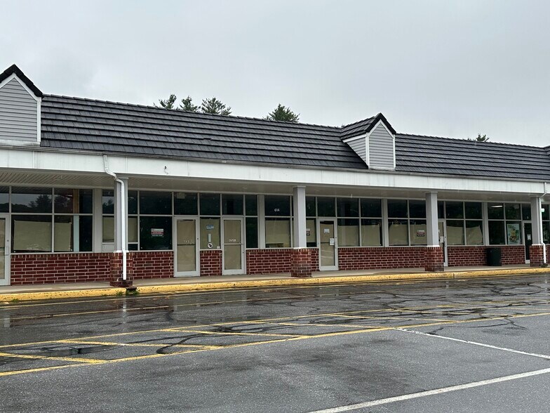 More Photos Of 586-614 Nashua Rd, Milford Freestanding For Lease