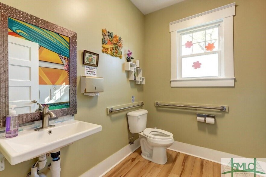 More Photos Of 121 Us-80 Hwy E, Pooler Freestanding For Sale