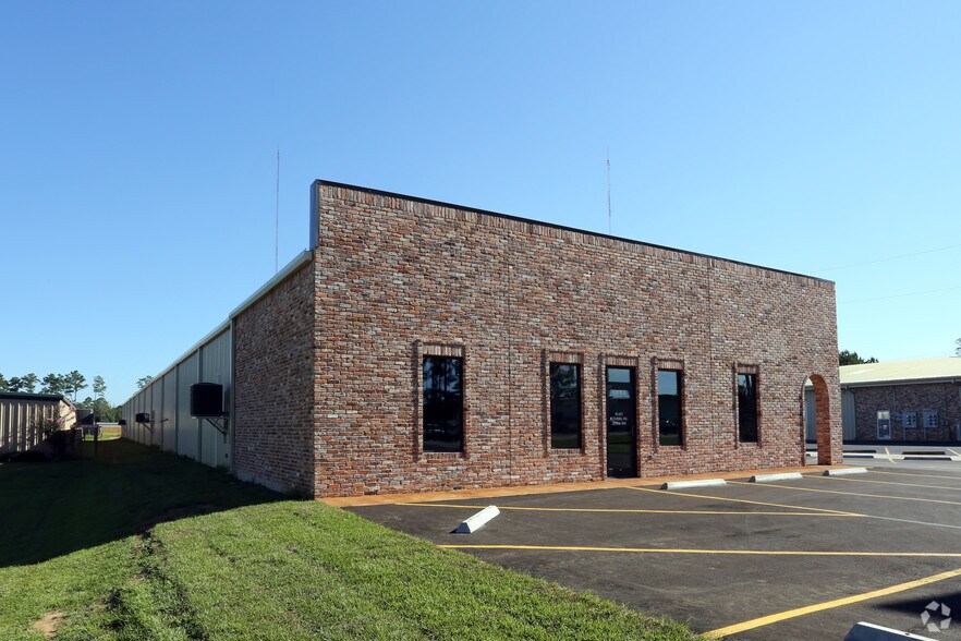 More Photos Of 11111 US Highway 31, Spanish Fort Warehouse For Lease