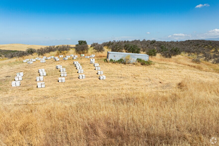 More Photos Of Road M-1 Rd, Ducor Land For Sale