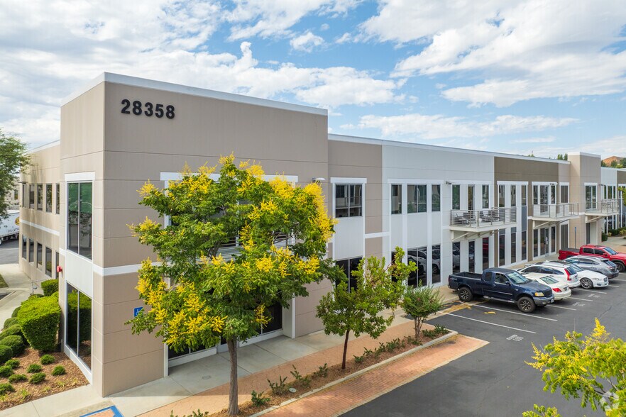 Primary Photo Of 28358 Constellation Rd, Valencia Showroom For Lease