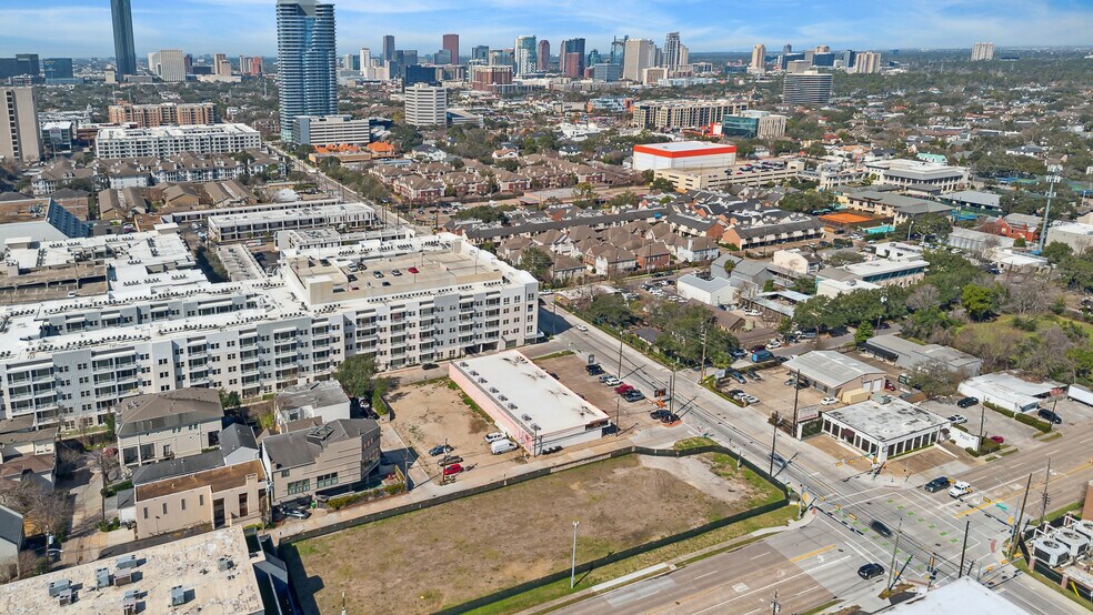 More Photos Of 3601 W Alabama St, Houston Unknown For Lease