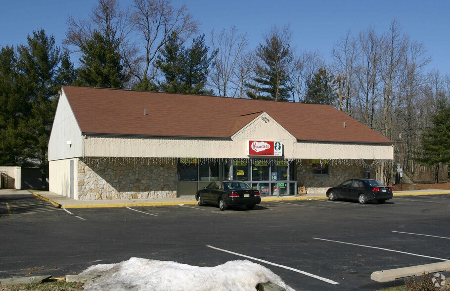 More Photos Of 100 Hurffville Cross Keys Rd, Sewell Storefront For Sale