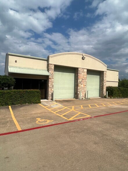 More Photos Of 2009 N Ranch Road 620 N, Austin Unknown For Lease