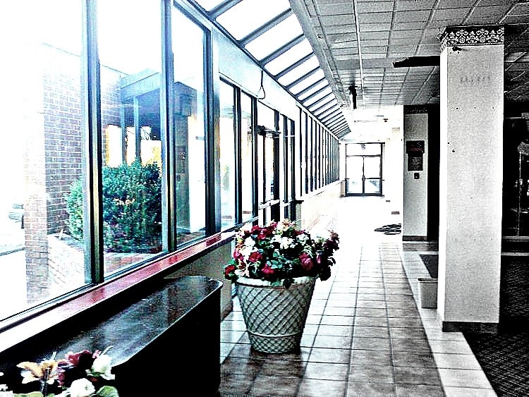 More Photos Of 1441 E Brooks Rd, Memphis Hotel For Sale