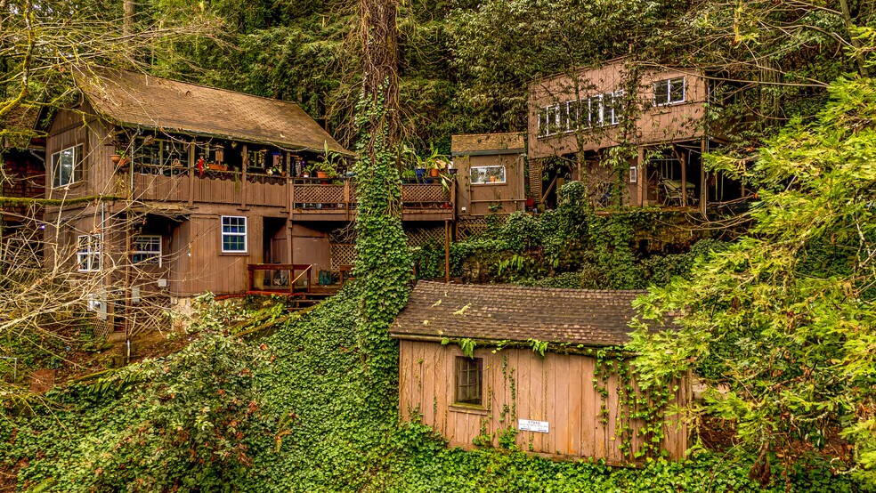 More Photos Of 17910 Old Monte Rio Rd, Guerneville Apartments For Sale
