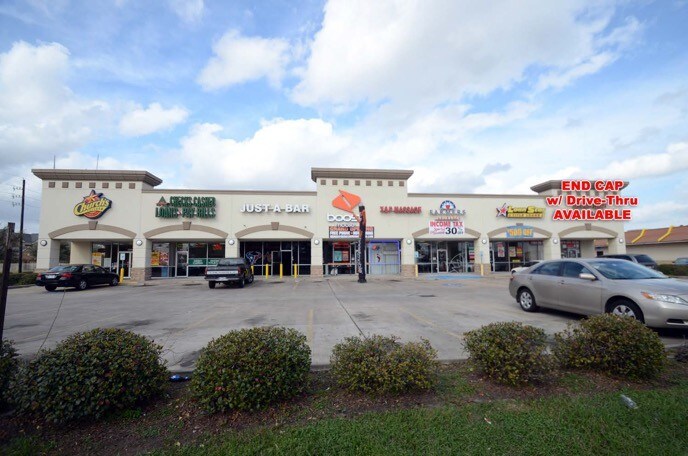 More Photos Of 13548 Beechnut St, Houston Restaurant For Lease