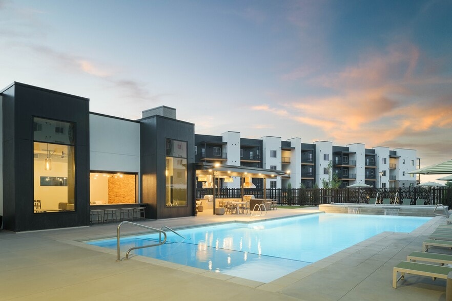 More Photos Of 2552 E Gowen Rd, Boise Apartments For Sale