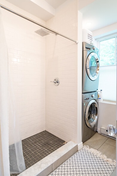 More Photos Of 121 Montgomery St, Newburgh Apartments For Sale