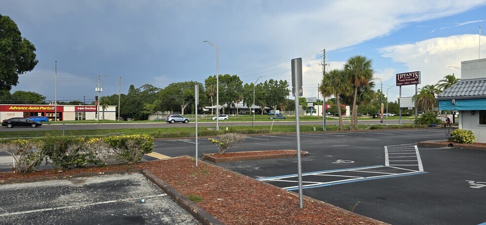 More Photos Of 35000 US Highway 19 N, Palm Harbor Restaurant For Sale