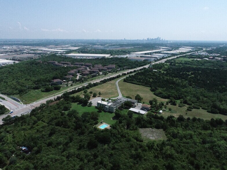 More Photos Of 4600 W Davis St, Dallas Land For Sale