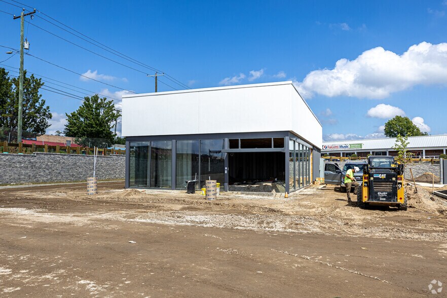 More Photos Of 1655 Boston Rd, Springfield Unknown For Lease