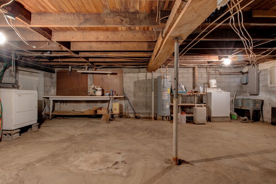 More Photos Of 12228 Indiana St, Leopold Storefront Retail Office For Sale