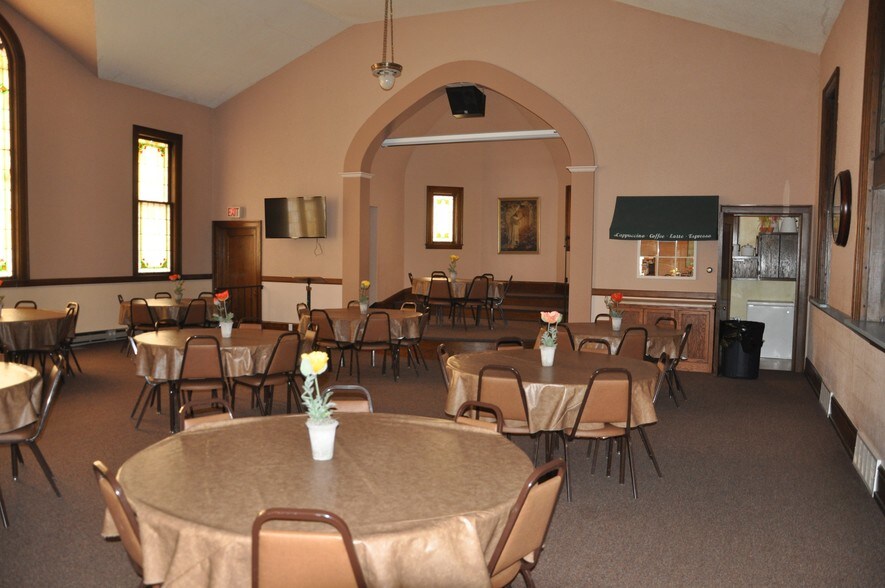 More Photos Of 405 Broadway Ave S, Cokato Religious Facility For Sale