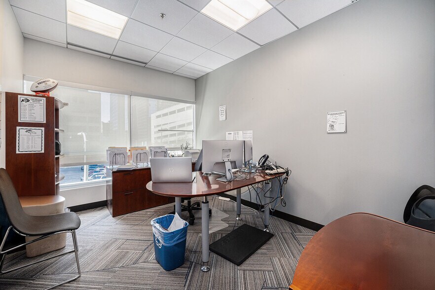More Photos Of 1800 Glenarm Pl, Denver Office For Sale