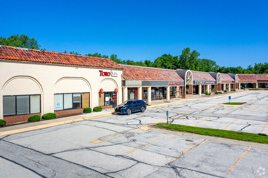 Primary Photo Of 9000-9078 Metcalf Ave, Overland Park Unknown For Lease