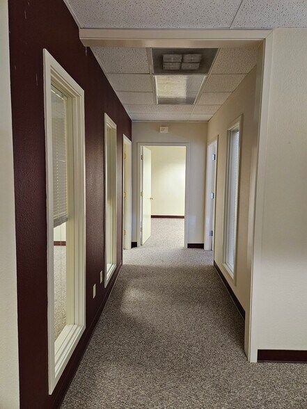 More Photos Of 909 15th St, Modesto Office For Lease