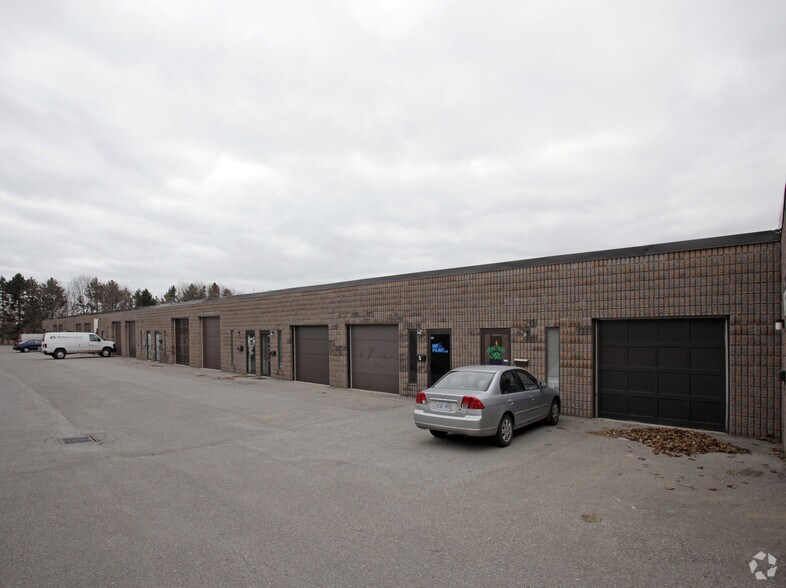 More Photos Of 1244 Speers Rd, Oakville Flex For Lease