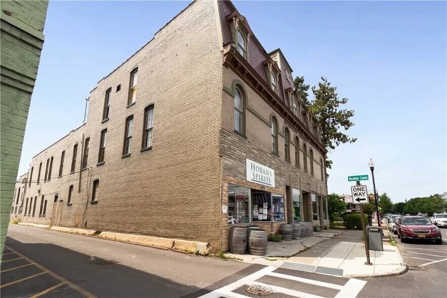 More Photos Of 148 Main St, Penn Yan Flex For Lease