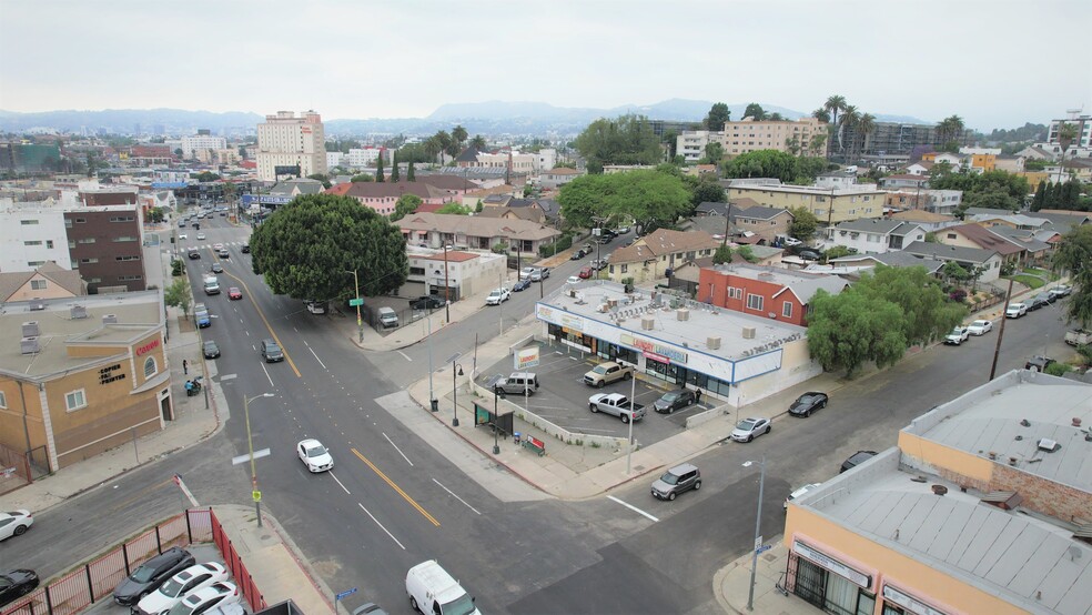 Primary Photo Of 3251-3255 Beverly Blvd, Los Angeles Freestanding For Sale