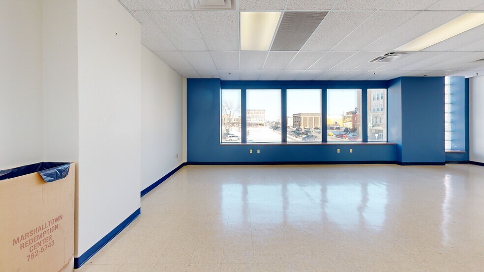 More Photos Of 11 E Church St, Marshalltown Unknown For Sale