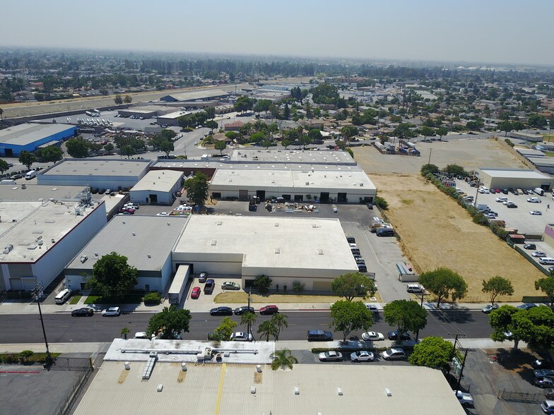 Primary Photo Of 6848-6850 Suva St, Bell Gardens Warehouse For Lease