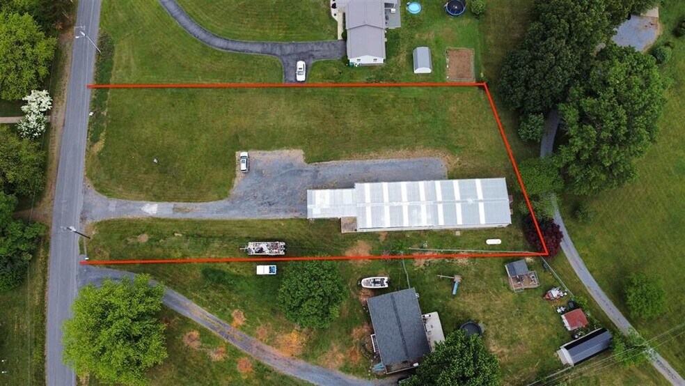 More Photos Of 124 Old Bridgewater Rd, Mount Crawford Warehouse For Sale