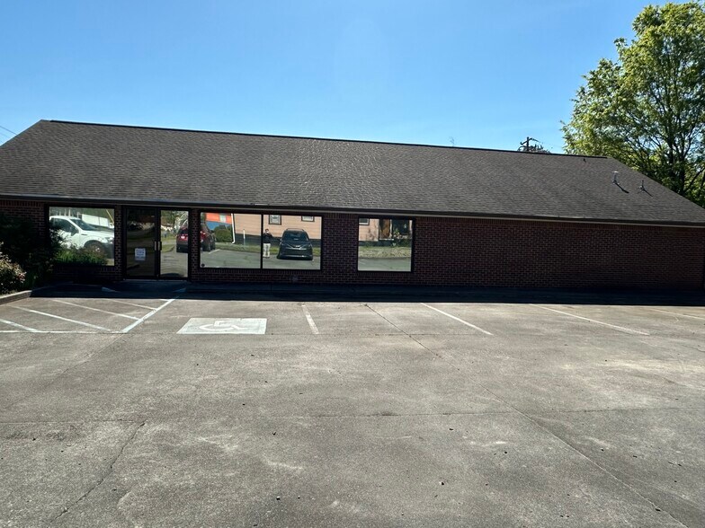 More Photos Of 1501 Shorter Ave SW, Rome Office For Lease