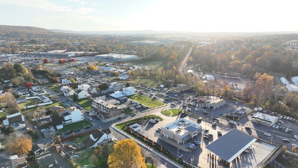 More Photos Of 1330 S 4th St, Allentown Land For Lease