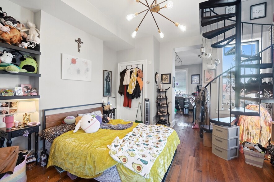 More Photos Of 428-430 Elizabeth St, Cincinnati Apartments For Sale