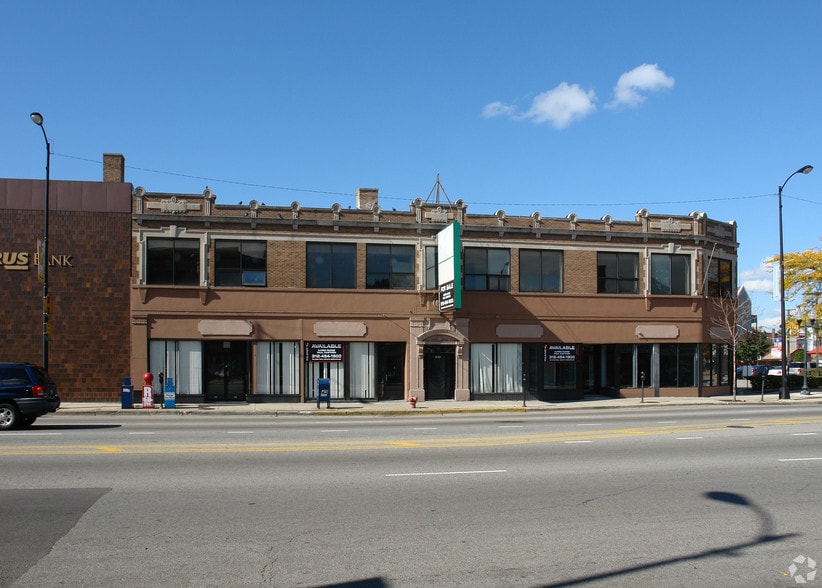 More Photos Of 4810-4820 N Western Ave, Chicago Office For Sale