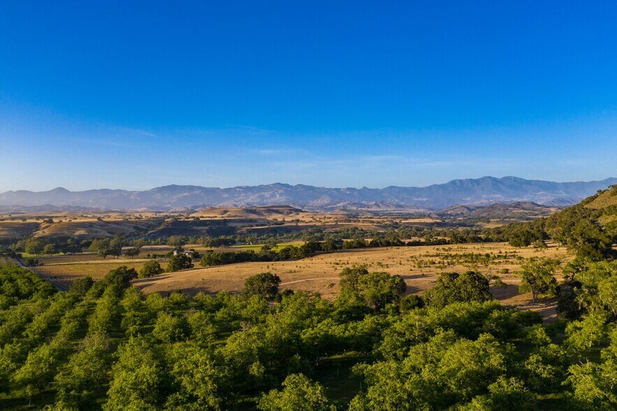 More Photos Of 4000 Via Rancheros Rd, Santa Ynez Specialty For Sale