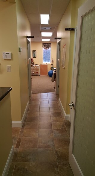 More Photos Of 526 Bloomfield Ave, Caldwell Medical For Lease