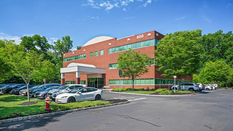 More Photos Of 800 Bunn Dr, Princeton Medical For Lease