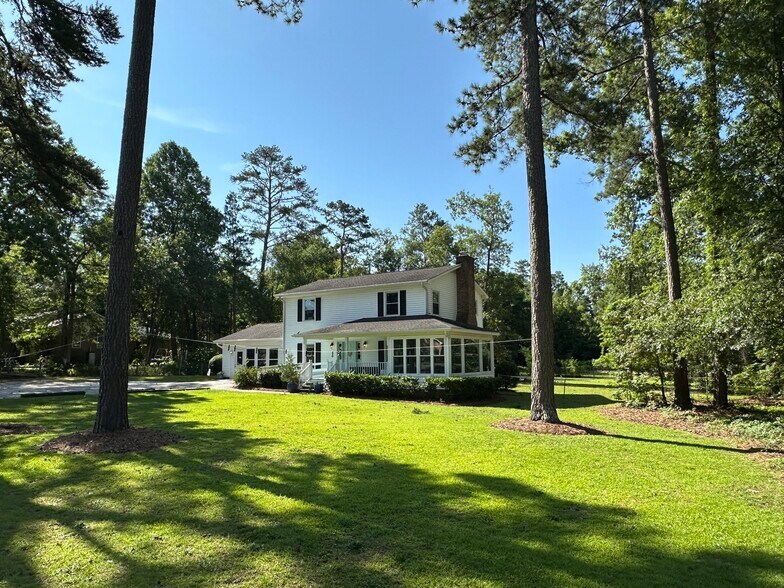 More Photos Of 1301 Old Cherokee Rd, Lexington Office Residential For Sale