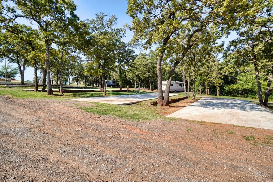 More Photos Of 347203 US Route 66 Hwy, Chandler Trailer Camper Park For Sale