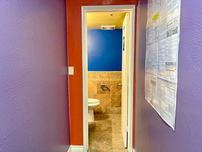 More Photos Of 21 W Duarte Rd, Arcadia Office For Sale