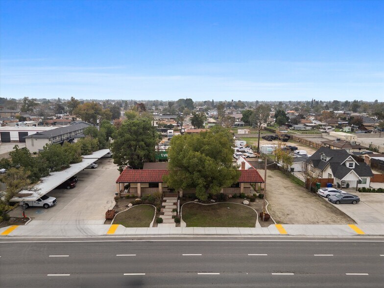 More Photos Of 9831 Rosedale Hwy, Bakersfield Office For Sale