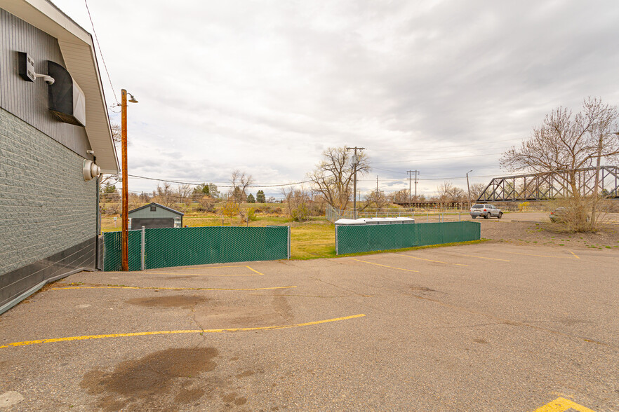 More Photos Of 1349 13th Ave SW, Great Falls Bar For Sale