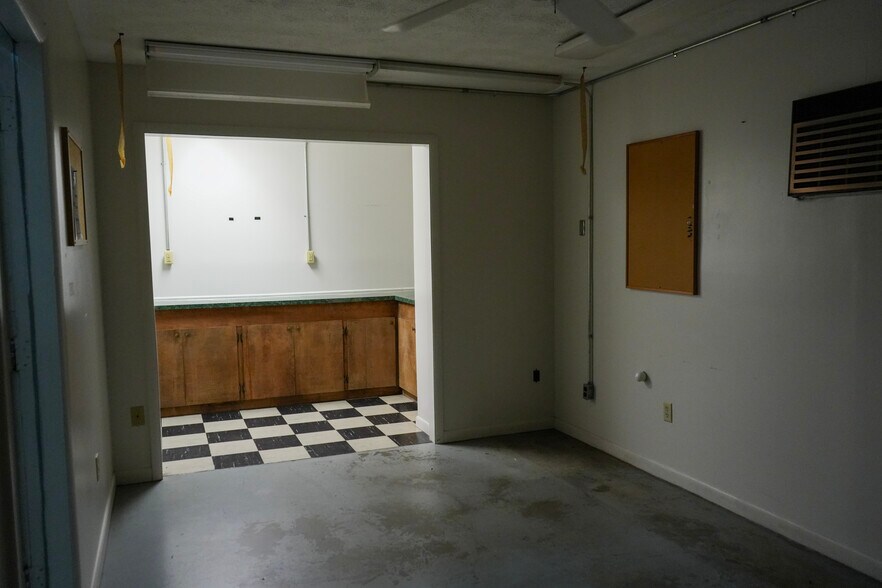 More Photos Of 3427 GA Highway 297, Vidalia Industrial For Sale