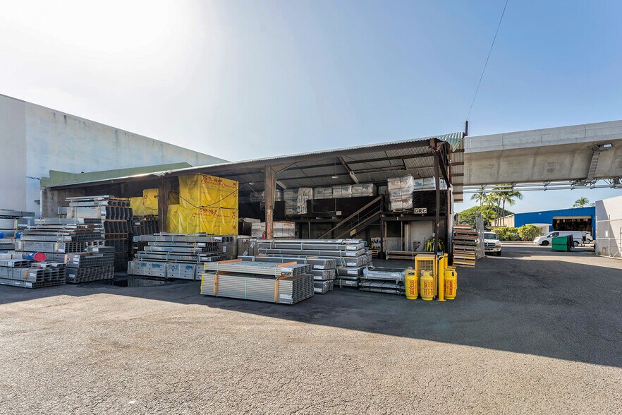 More Photos Of 2629 Waiwai Loop, Honolulu Warehouse For Sale