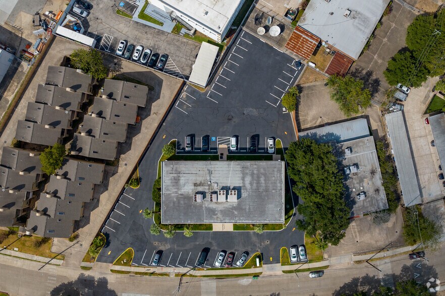 More Photos Of 6720 Sands Point Dr, Houston Office For Lease