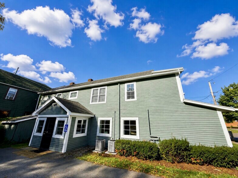 More Photos Of 210 Brooklea Dr, Fayetteville Freestanding For Sale